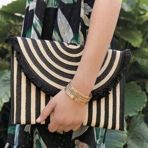Stella & Dot Awning Clutch